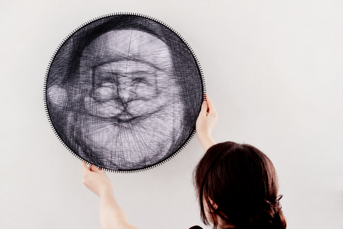 Threaditate String Art Kit
